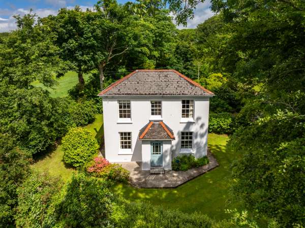 Penwarne Lodge, Mawnan Smith