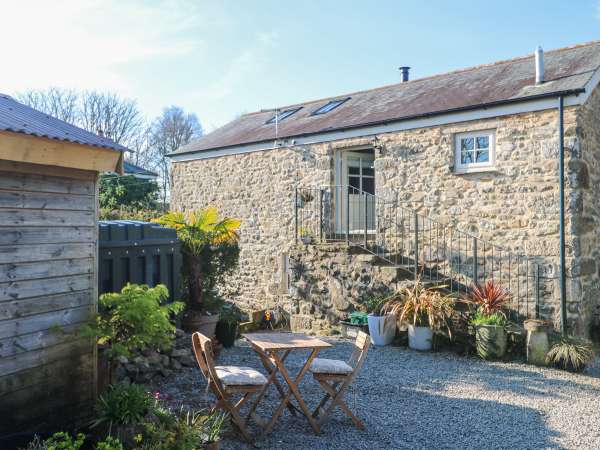Trevoole Barn, Praze-an-beeble