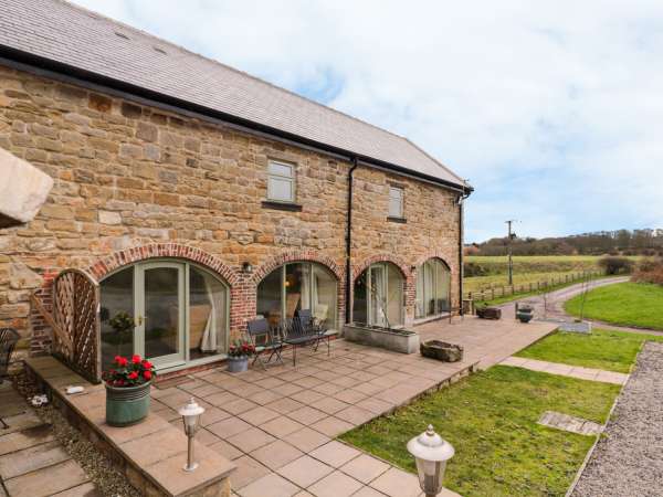 Granary Barn Image 1