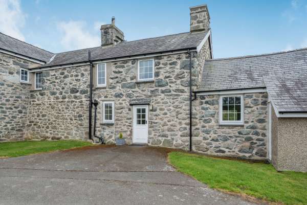Gwrtheyrn, Dyffryn Ardudwy