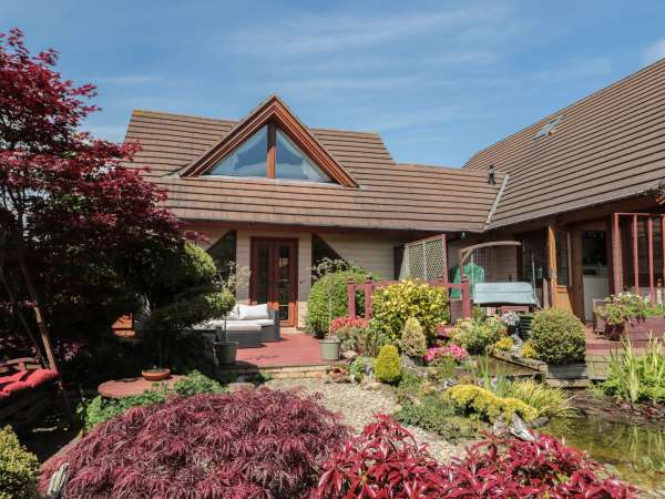 Swallow Lodge, Amble