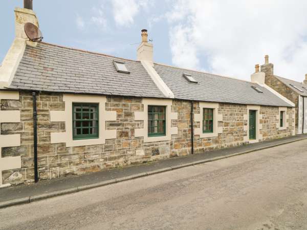 83 Seatown, Cullen