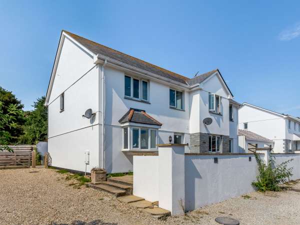 8 Harlyn Mews, Harlyn, Cornwall