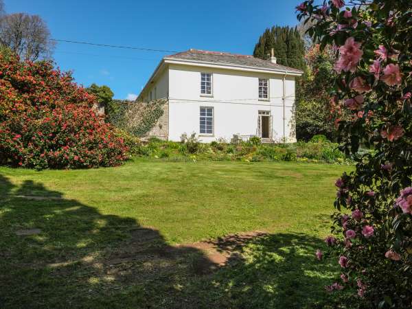 The Patio Flat, Bodmin Moor
