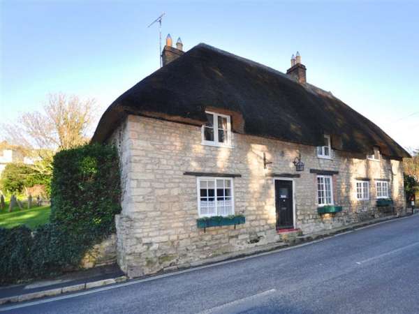Ivy Cottage Image 1