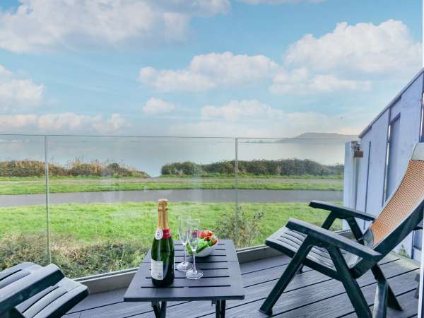 Waters Edge, Wyke Regis