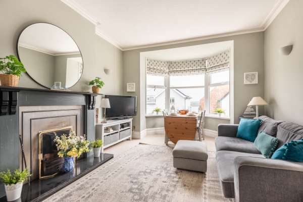 1 Roborough Court, Salcombe