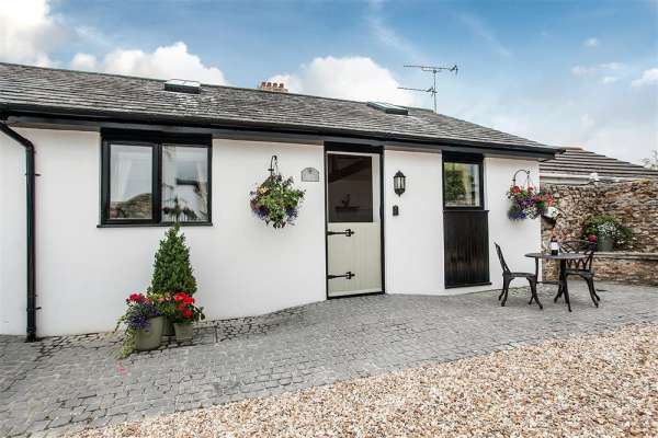 Hollie Cottage, Colyford