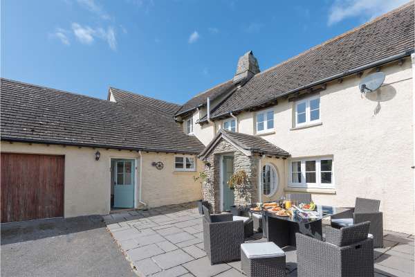Locks Farm, Kingsbridge